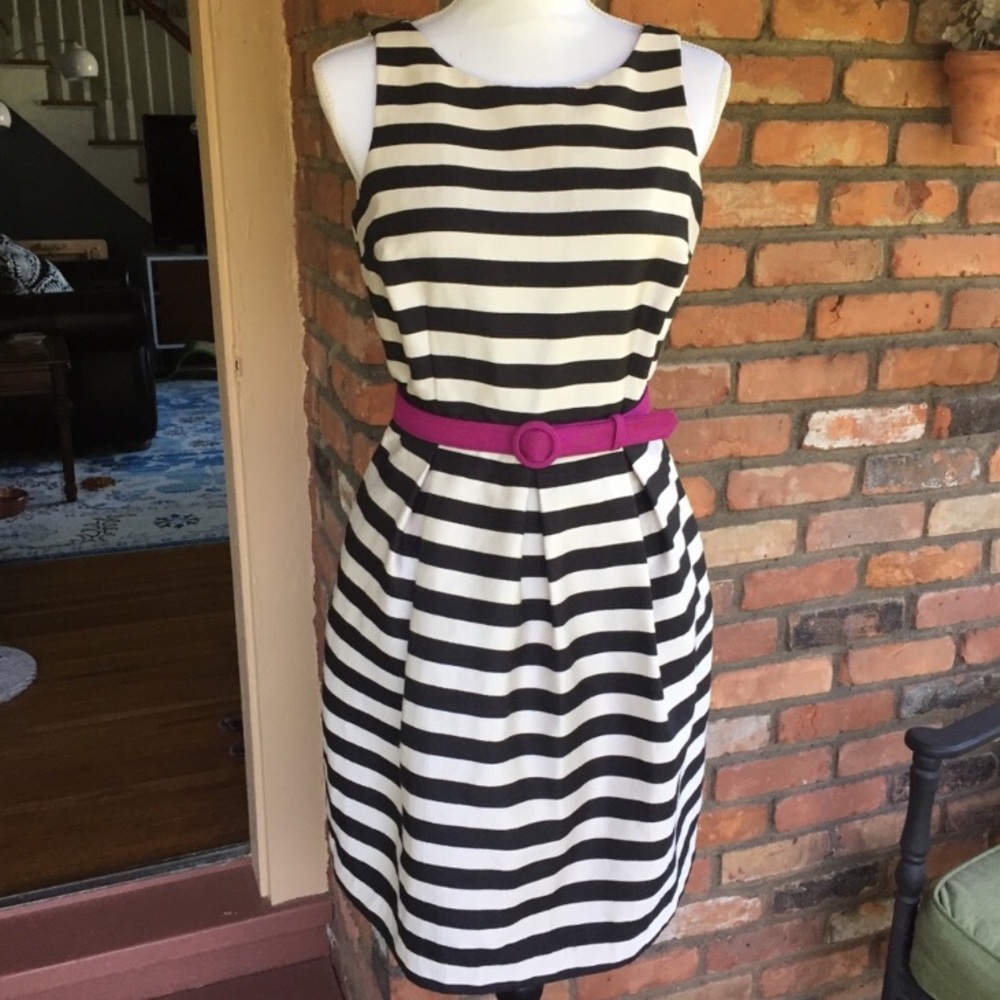 WHBM Size 8 striped dress with purple belt